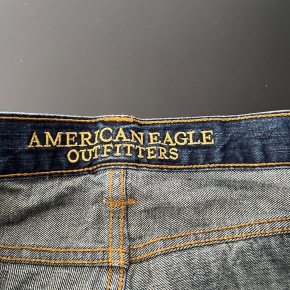 American Eagle Men's Denim Jeans Regular Fit Medium Wash Size 32x34 - Picture 7 of 9